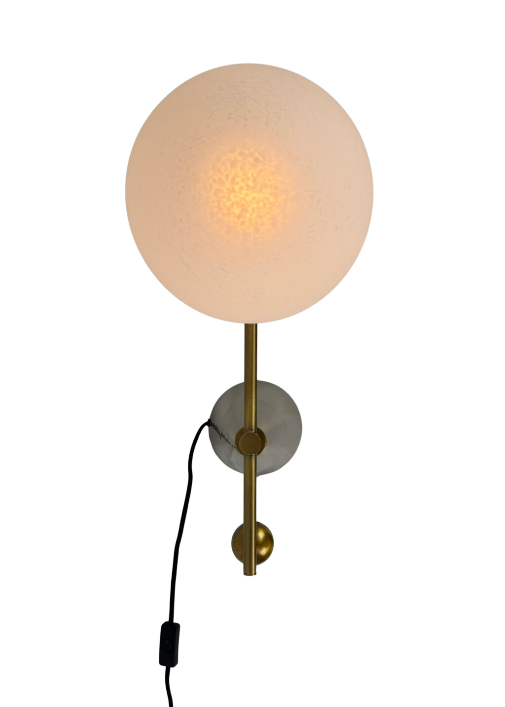 Top view of Cantilever Table Lamp with conical base and counterbalance sphere